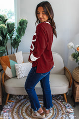 Maroon Dahlia Cheerful Daisy Flower Patched Round Neck Long Sleeve Top