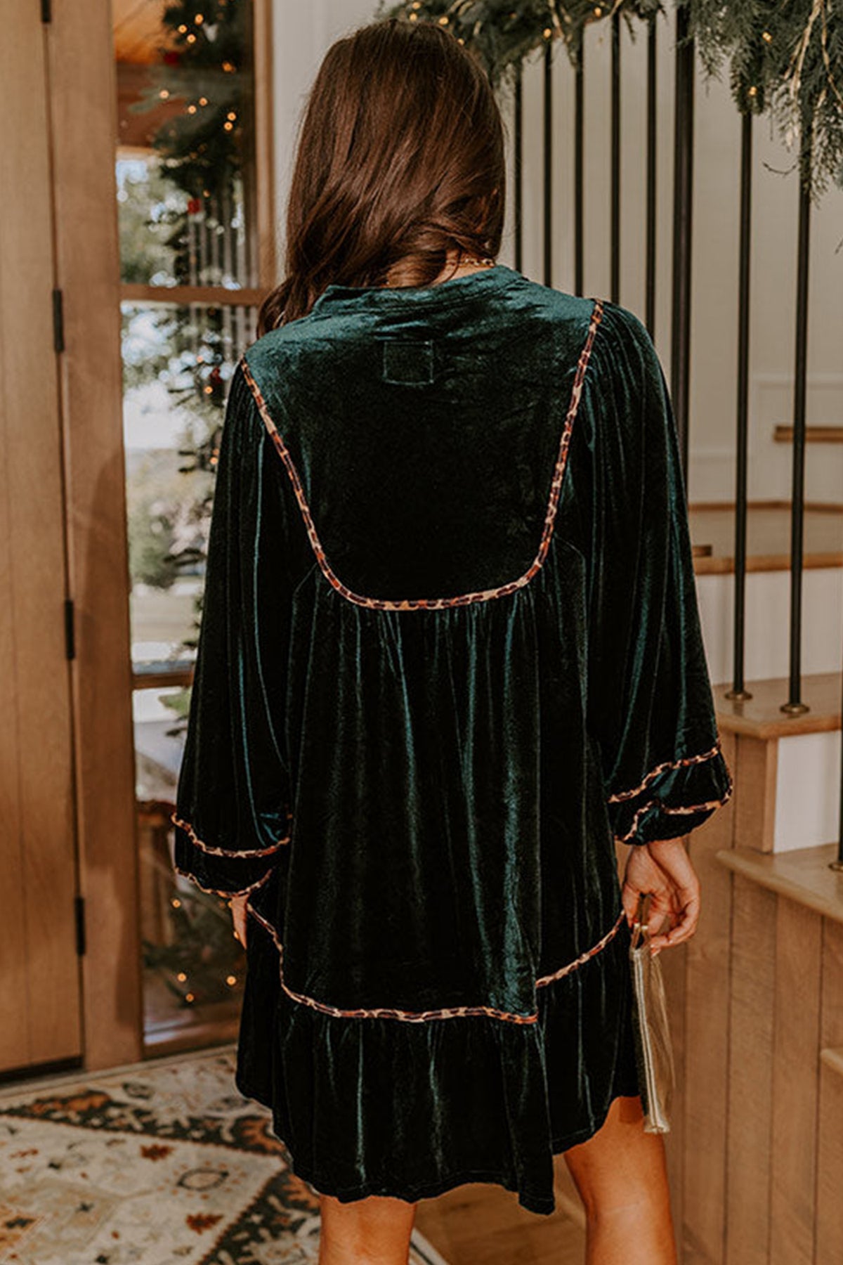 Green Leopard Trim Velvet Long Sleeve Shift Dress
