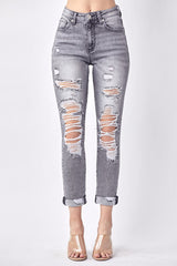 HIGH RISE DISTRESSED RELAXED FIT ROLL UP SKINNY