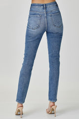 MID-RISE RELAXED SKINNY