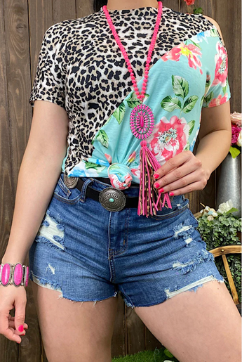 Leopard/floral top w/cold shoulder